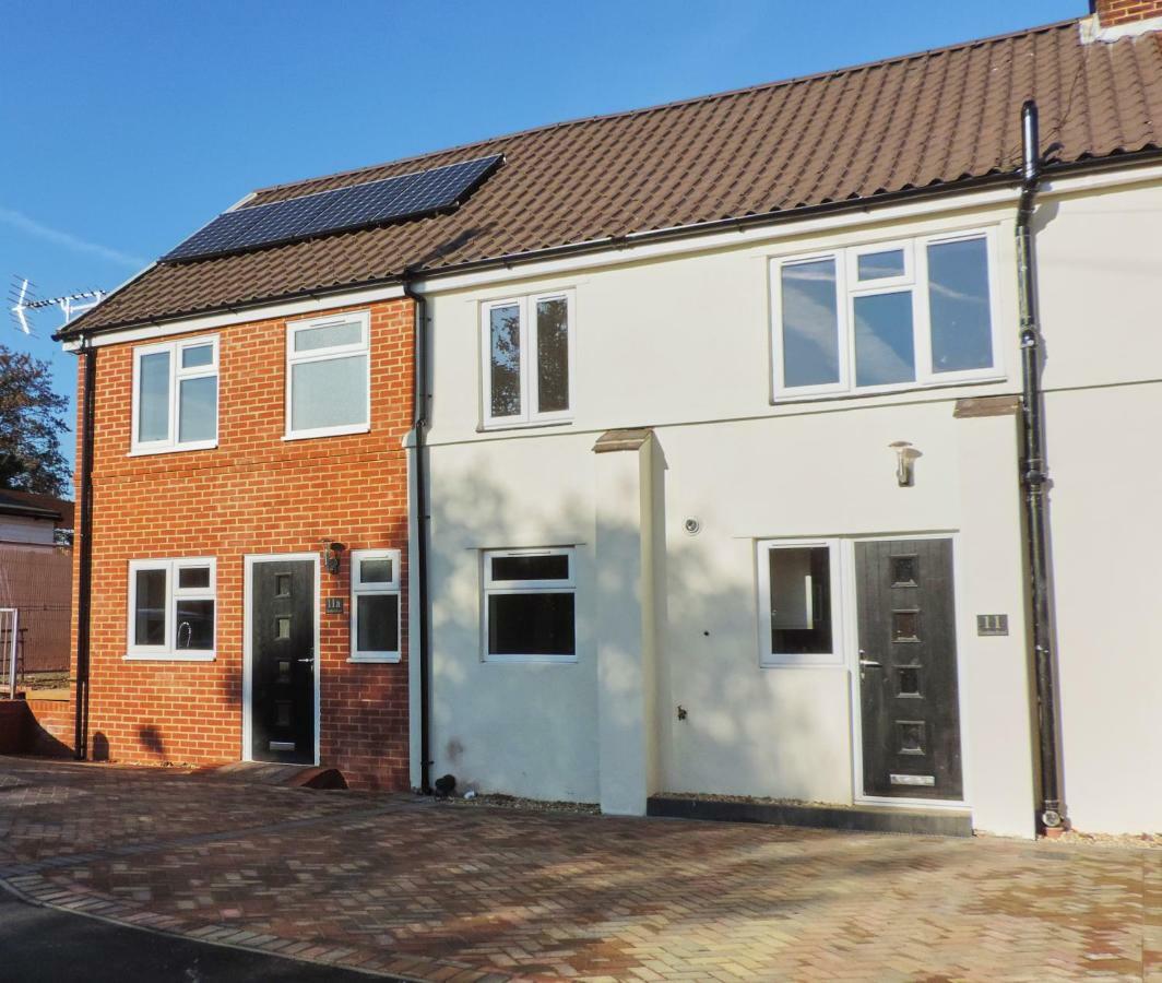 3 Bed Farnborough Air Accommodation Exterior foto